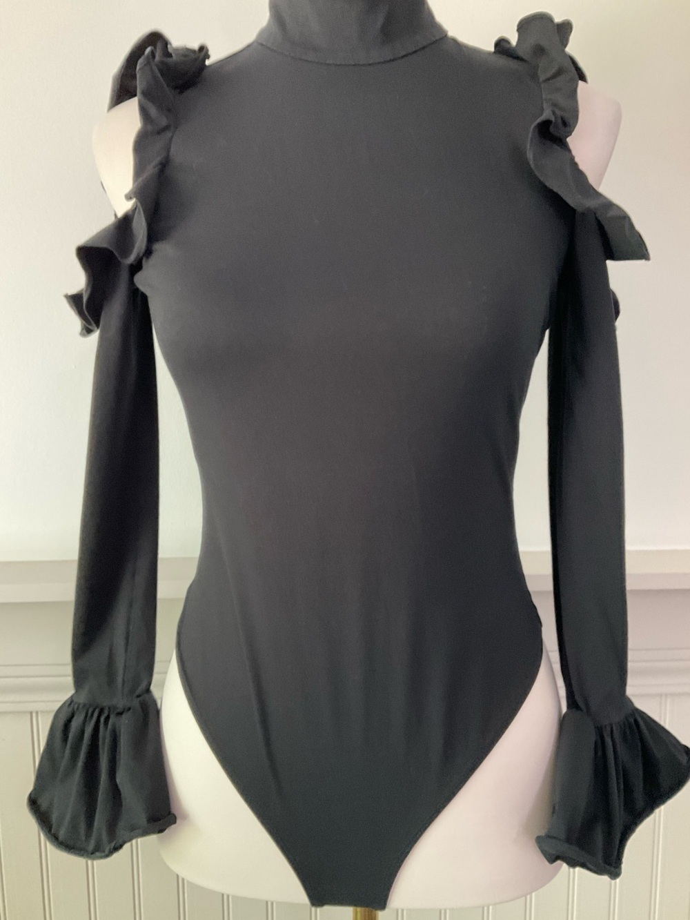 Cinq à Sept Cold Shoulder Ruffle Bodysuit Black High Neck Bell Sleeve Top S